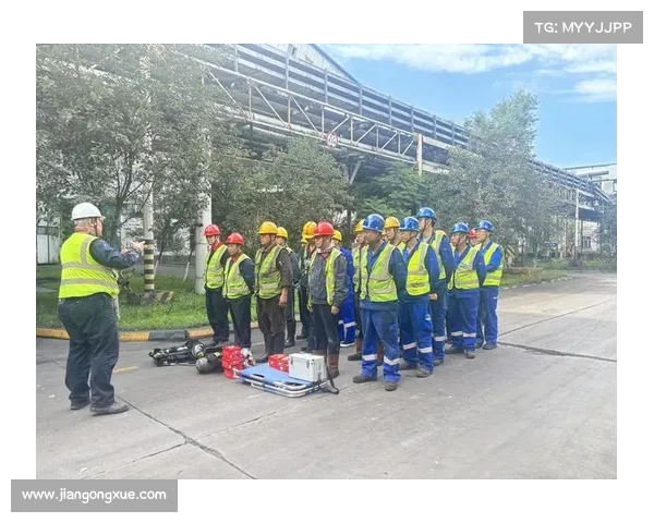 高温天气应急预案启动 华彬赛事医疗组单日救治12例中暑病例 高温天气应急预案启动 华彬赛事医疗组单日救治12例中暑病例